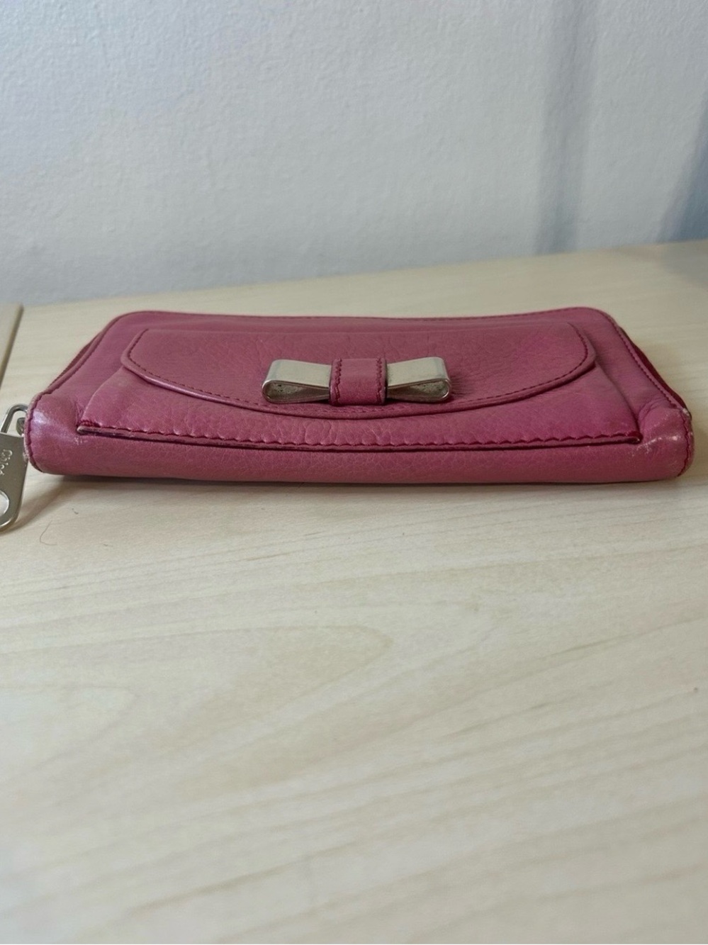 Chloe Pink Leather Zip Wallet with Bow Accent EUC - Picture 7 of 8